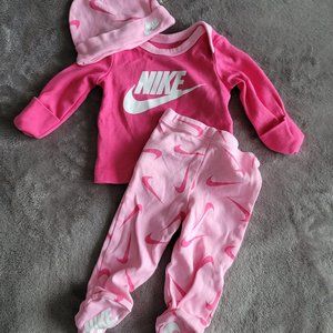 Nike 3 piece infant suit